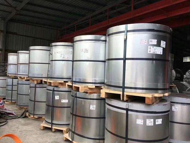 阜阳马钢银灰彩钢板制造厂 高品质金属材料的专业之选